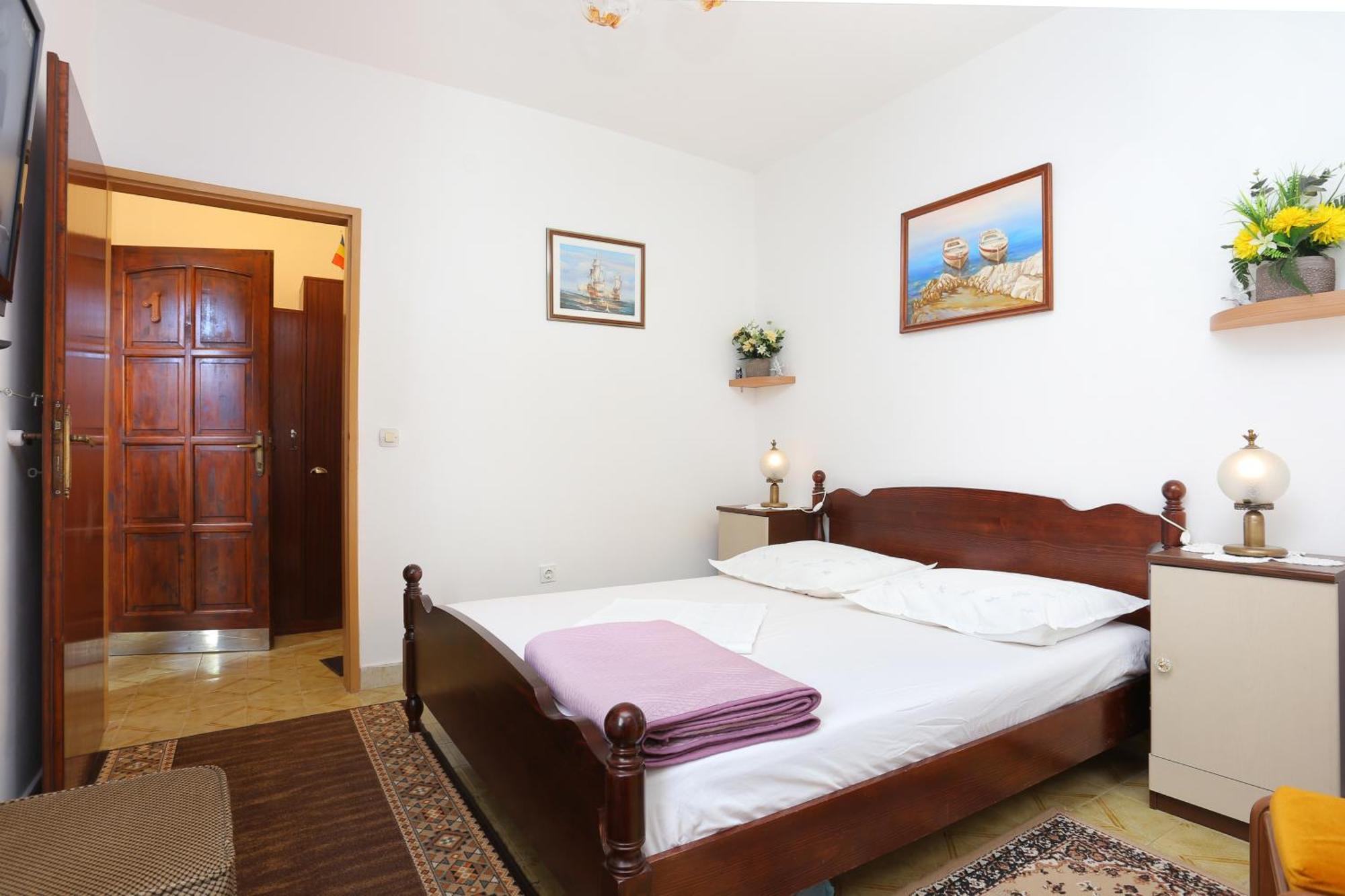 Apartments By The Sea Stanici, Omis - 1028 Tice Habitación foto
